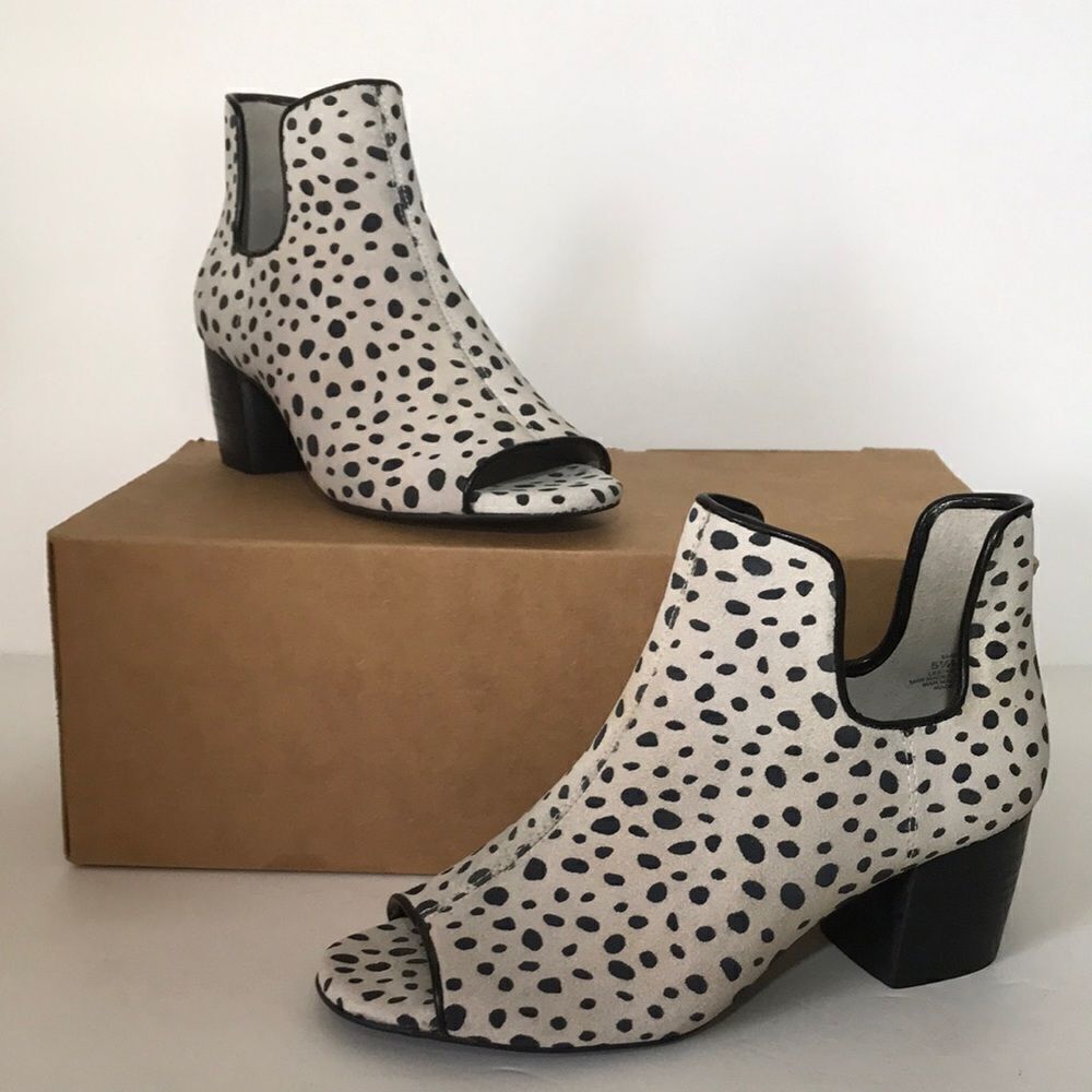 Logo By Lori Goldstein Peep Toe Ankle Booties